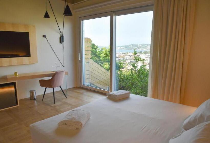 Deluxe Suite Sea View, Uefio   Luxury Suites