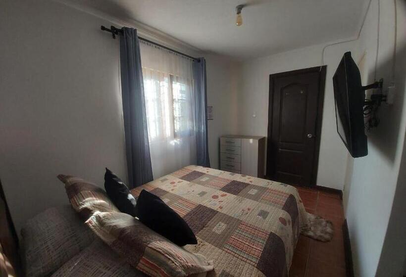 Номер Стандарт, Hostal Salt And Pepper