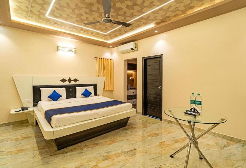 Студия Стандарт, Fabhotel Prime The Venue By Seasons Suites