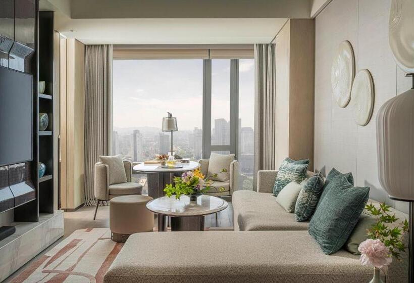 Люкс, Four Seasons Hotel Hangzhou At Hangzhou Centre
