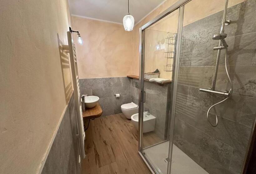 Номер Стандарт, Nel Caruggio   B&b