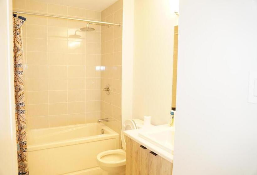 デラックスルーム, Fully Furnished Room In Serene Environment