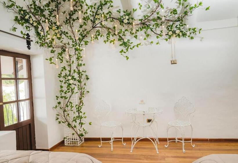 Полулюкс, Inkas Hotel Y Convenciones