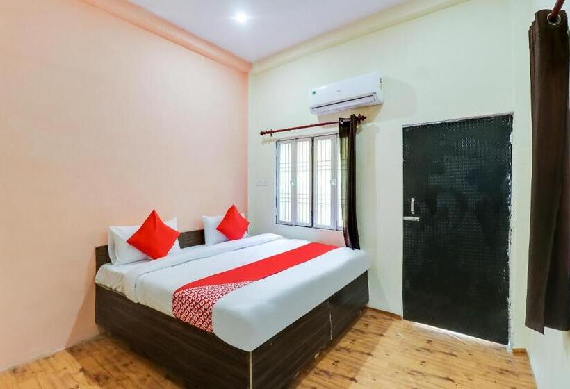 三人经典房间, Spot On 67730 Yash Paying Guest House