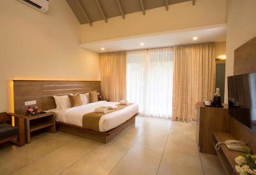 수피리어 룸, Amrezy Resort And Spa By Stride, Wayanad