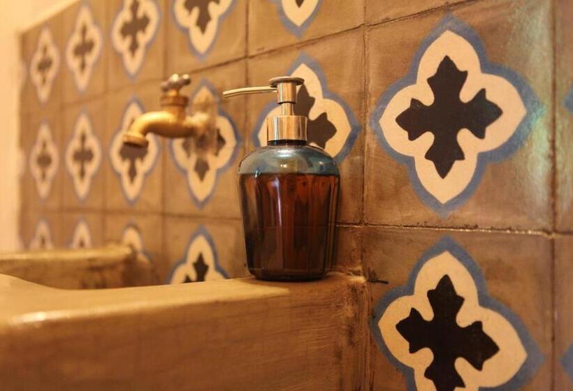 스탠다드 발코니 룸, Hostal La Tortuga Booluda