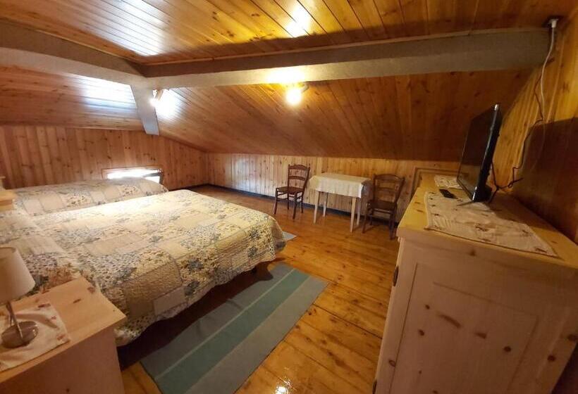 Номер Стандарт Трехместный, Camere Vecchio Borgo