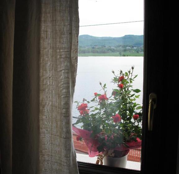 Номер Стандарт Вид на Озеро, La Finestra Sul Lago