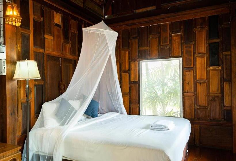 خانه 1 خوابه, Lamphurai Riverside Resort And Spa
