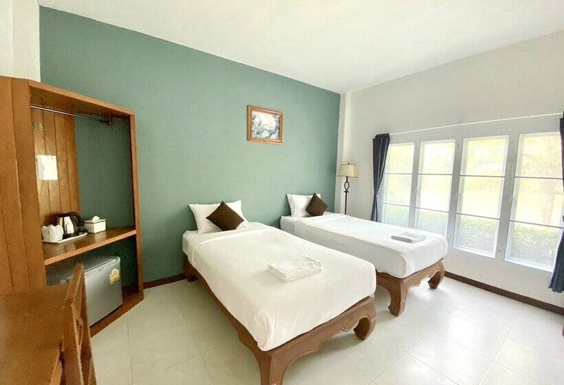 اتاق استاندارد با چشم‌انداز رودخانه, Lamphurai Riverside Resort And Spa