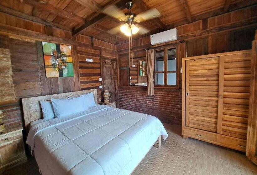 Люкс, Melasti Mountain Villa Amed Bali