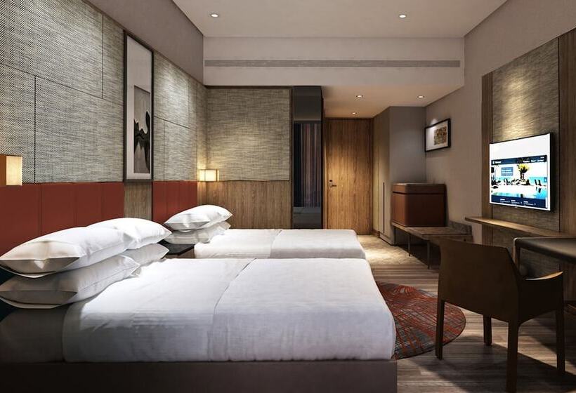 Номер Superior Вид на Город, Sheraton Kuching