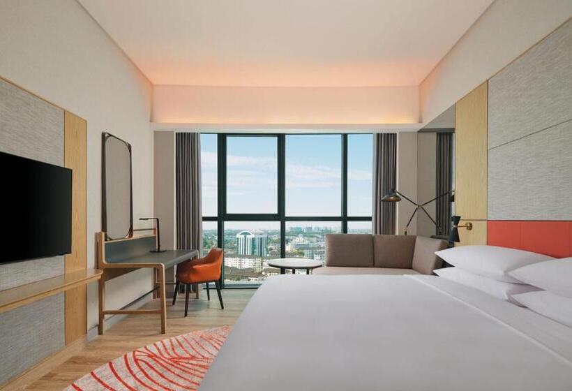 Номер Superior Вид на Город, Sheraton Kuching