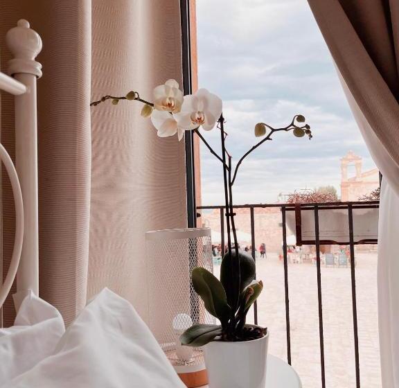 Номер Стандарт Вид на Море, Regina Margherita B&b