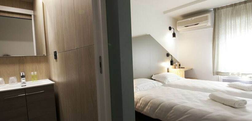 Номер Стандарт, Brit Hotel Essentiel Arverne   Clermont Ferrand Sud