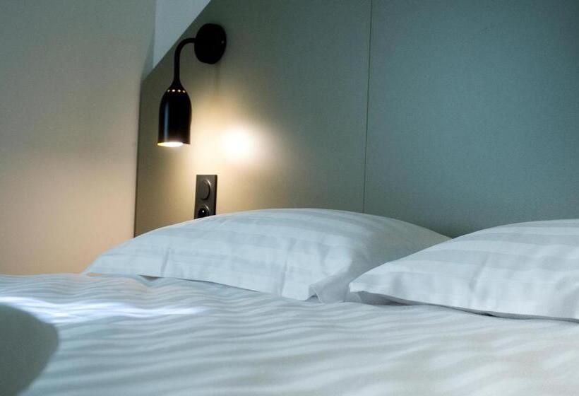 Номер Стандарт, Brit Hotel Essentiel Arverne   Clermont Ferrand Sud