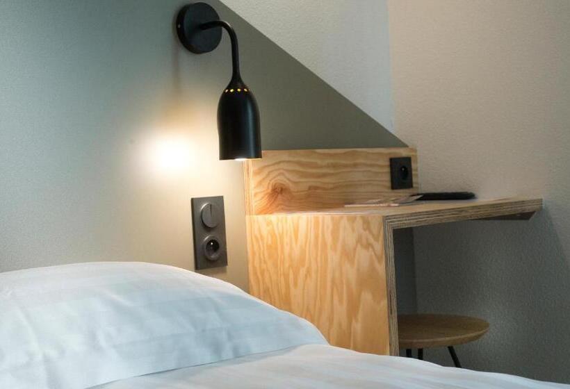 Номер Стандарт, Brit Hotel Essentiel Arverne   Clermont Ferrand Sud