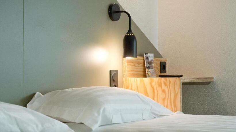 スタンダードルーム, Brit Hotel Essentiel Arverne   Clermont Ferrand Sud
