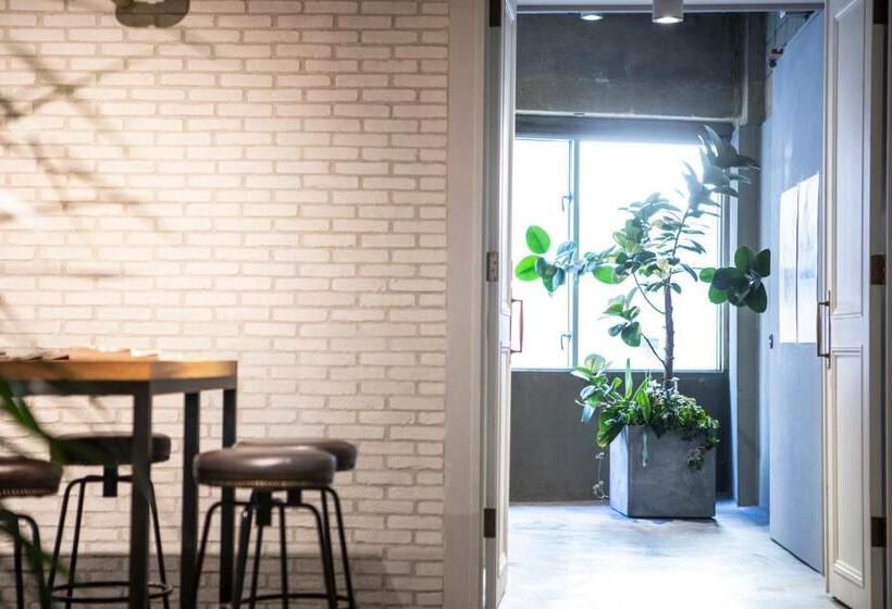 Номер Стандарт, Hafh Fukuoka The Life   Hostel