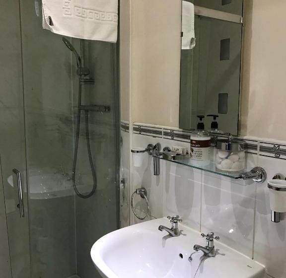 اتاق استاندارد, Glenlossie Guest House