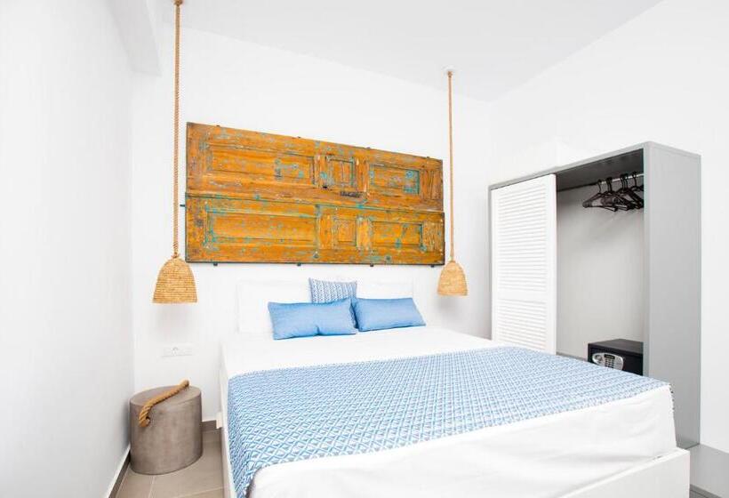Номер Стандарт Вид на Горы, Lindos Portes Suites   Adults Only