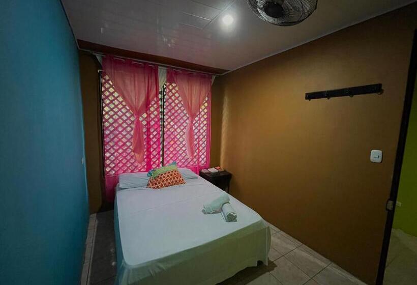 Номер Стандарт Индивидуальный, Los Amigos Jungle Hotel Tortuguero
