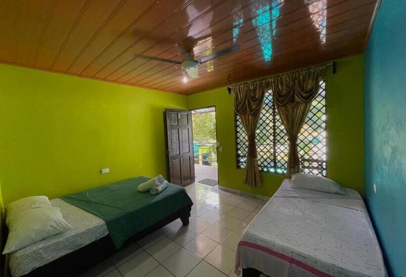 Номер Стандарт Трехместный, Los Amigos Jungle Hotel Tortuguero