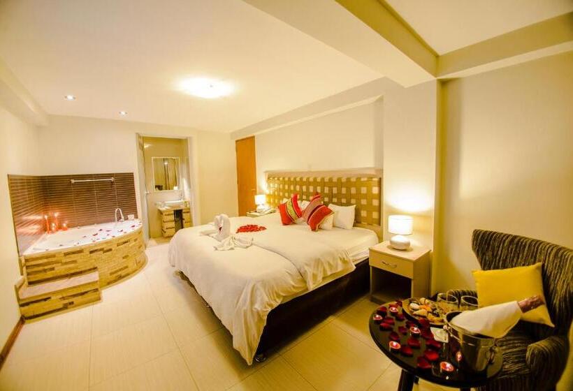 小型套房, Wayta Inn