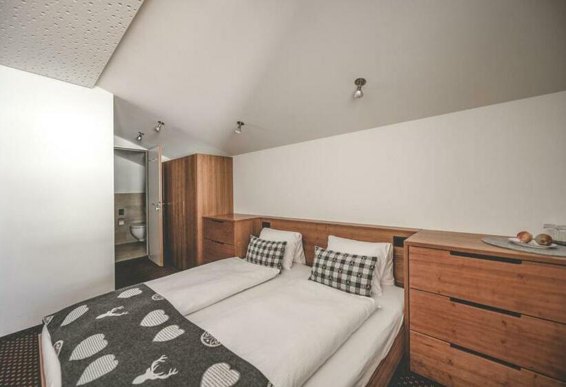 اتاق استاندارد, Gorfion Familotel