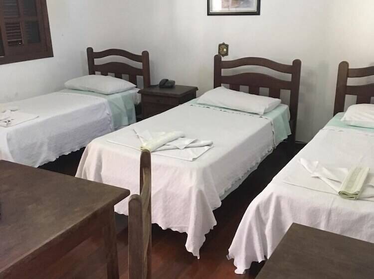 标准三人间, Grande Hotel Pozzobon