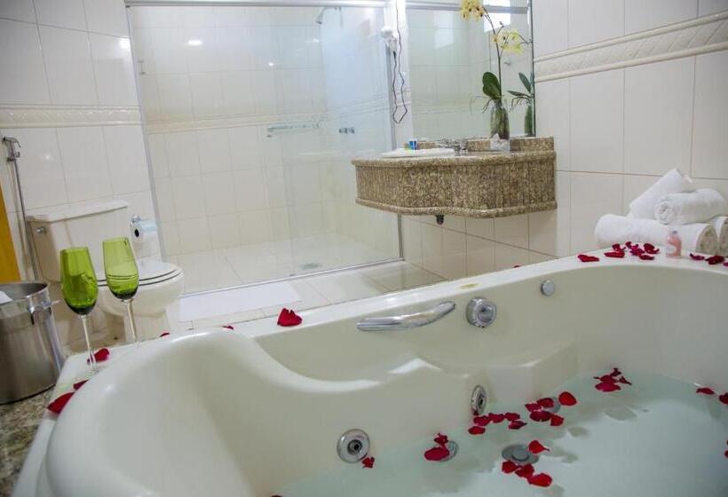 스탠다드 자쿠지 룸, Dois Vizinhos Palace