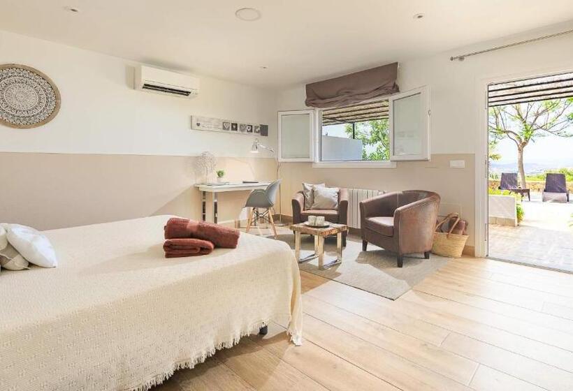 سوئیت جونیور با تراس, Boutique Hideaway Cortijo El Sarmiento
