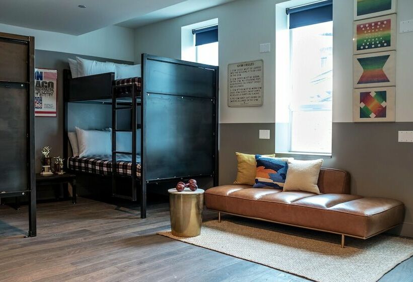 스탠다드 룸, The Chicago Hotel Collection River North