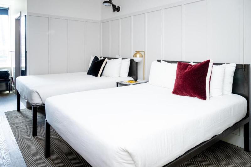 Quarto clássico, The Chicago Hotel Collection River North