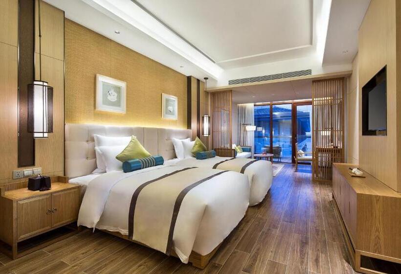 Номер Deluxe Вид на Море, Wyndham Grand Plaza Royale Wenchang