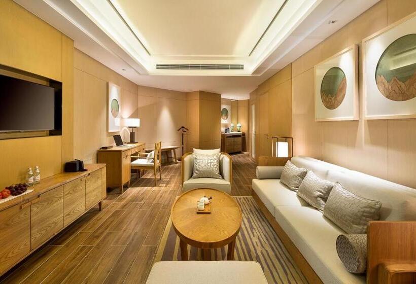 Люкс Вид на Сад, Wyndham Grand Plaza Royale Wenchang