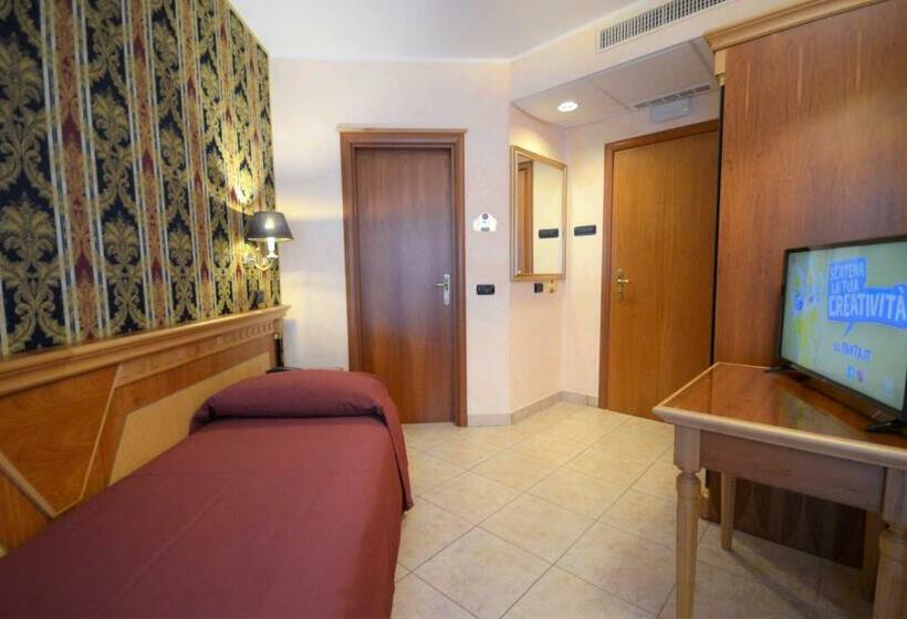 Номер Стандарт Индивидуальный, San Giovanni Rotondo Palace   Alihotels