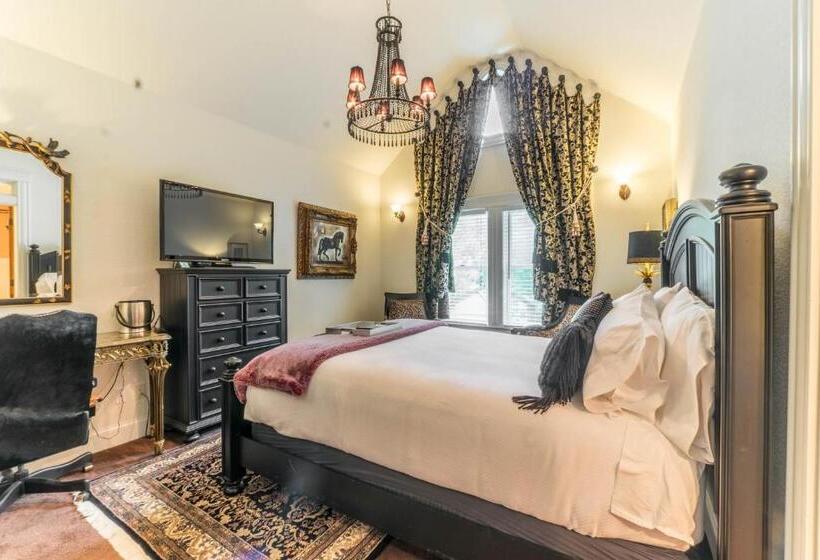 Номер Deluxe с Гидромассажем, The Victoria Bed & Breakfast