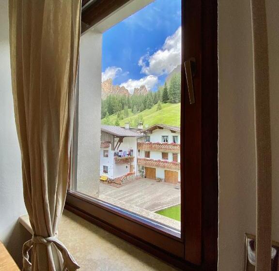 اتاق استاندارد سه نفره, B&b Lorenzini Ski