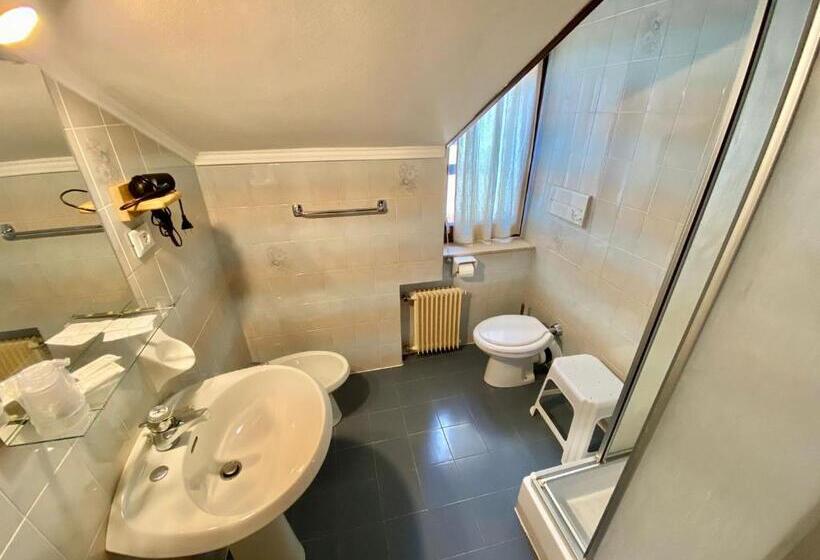 اتاق استاندارد, B&b Lorenzini Ski