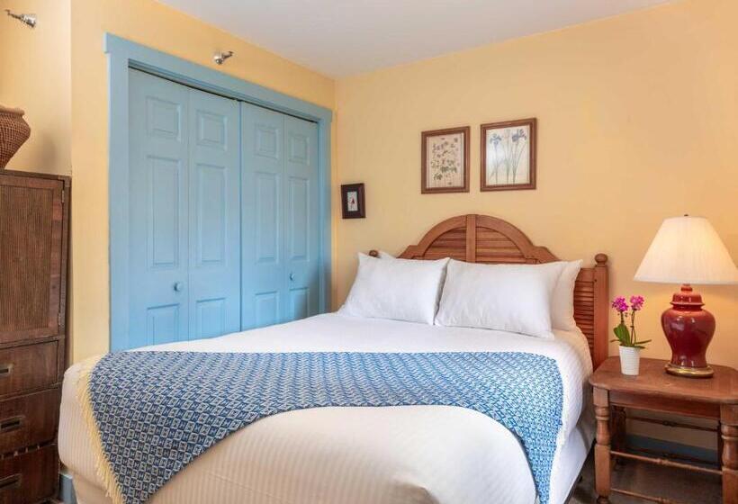 Студия Deluxe, Old Stagecoach Inn