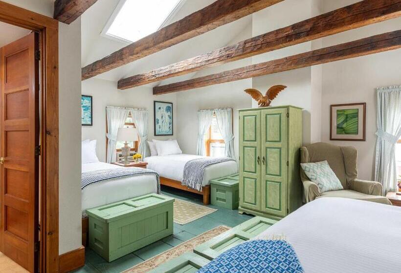 Люкс Deluxe Кровать Кинг, Old Stagecoach Inn