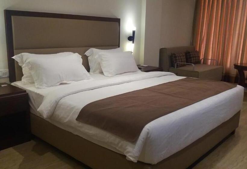 クラシックルーム, The Grand Legacy Resort & Spa   Tgl   Pure Vegetarian Mahabaleshwar