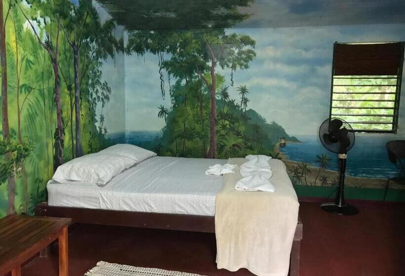 Бунгало Стандарт, La Palapa Hut Nature Hostel