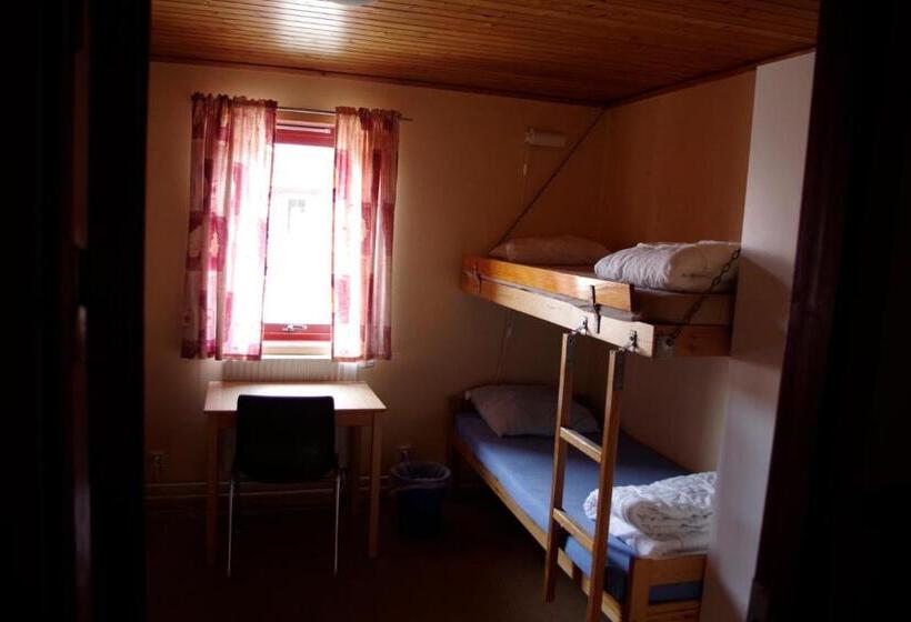 Номер Стандарт Четырехместный Совместный Санузел, Halens Camping Och Stugby