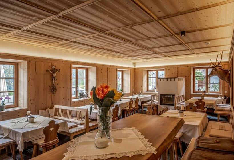 Номер Стандарт с Балконом, Landhotel Gasthof Zum Löwen