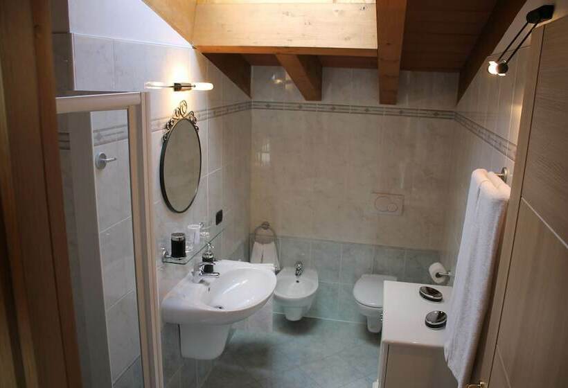 Семейный Номер, La Folaga B&b