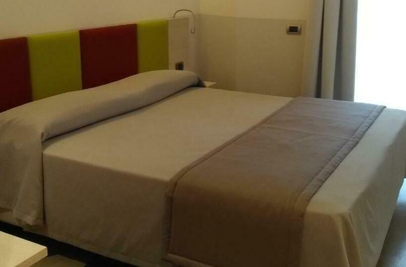 Номер Deluxe, Degli Aranci