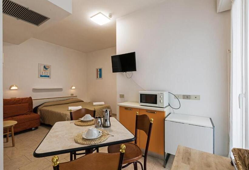 Студио Стандарт с Балконом, Residence  Das Nest