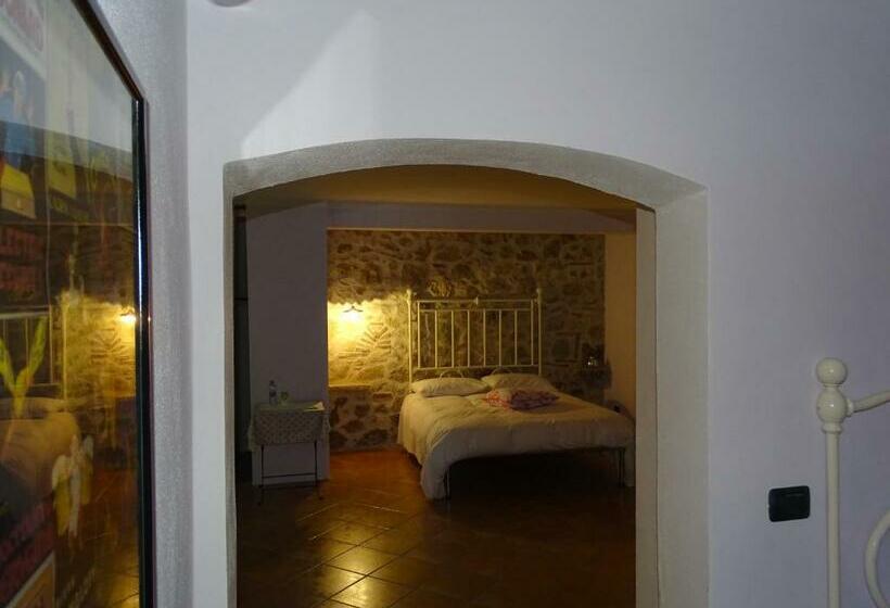 Семейный Номер, La Vecchia Stalla B&b